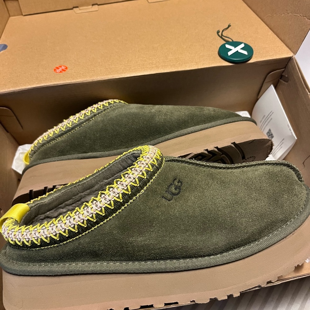 Ugg tazz slipper In burnt olive